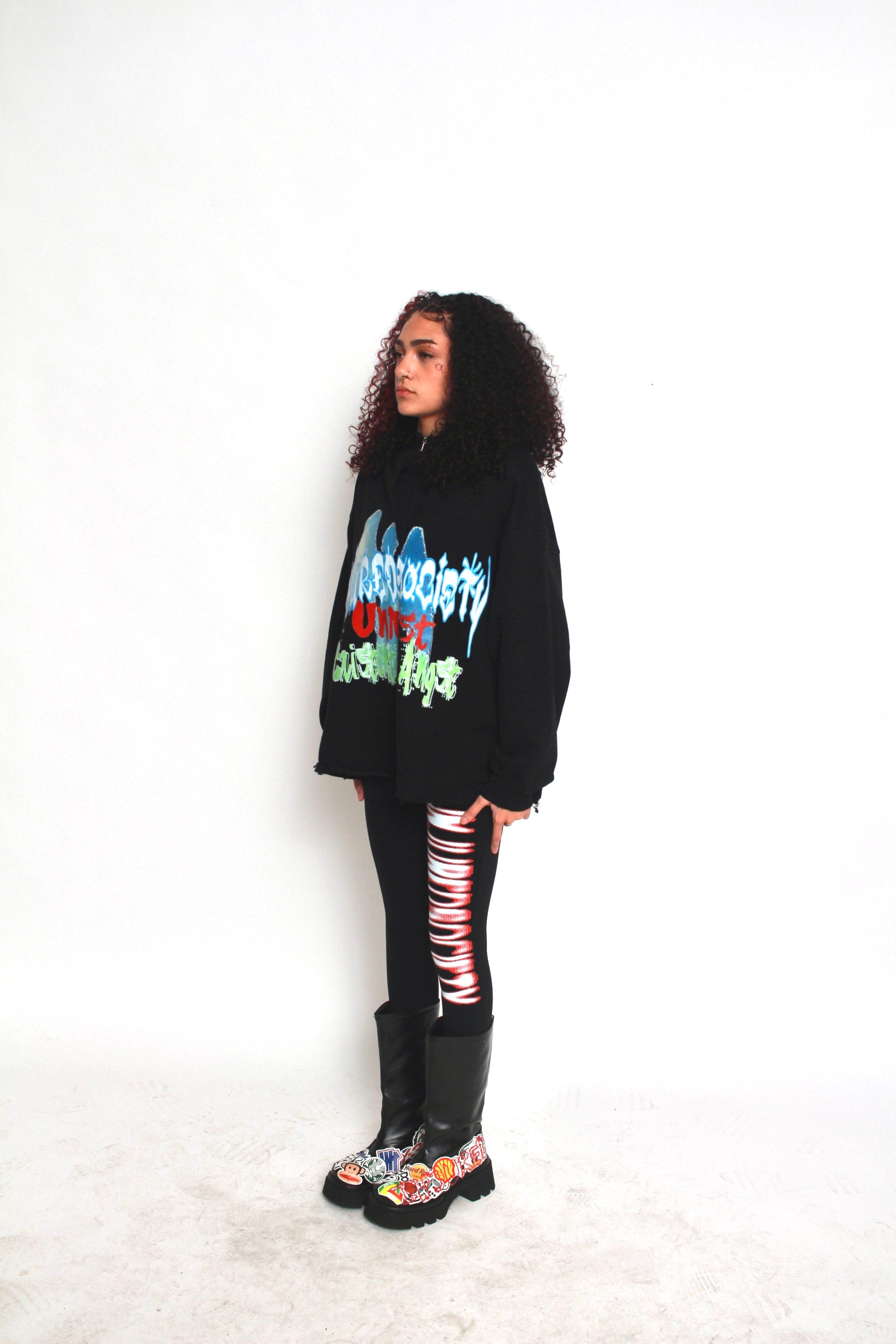 EXISTS mock neck sweatshirt