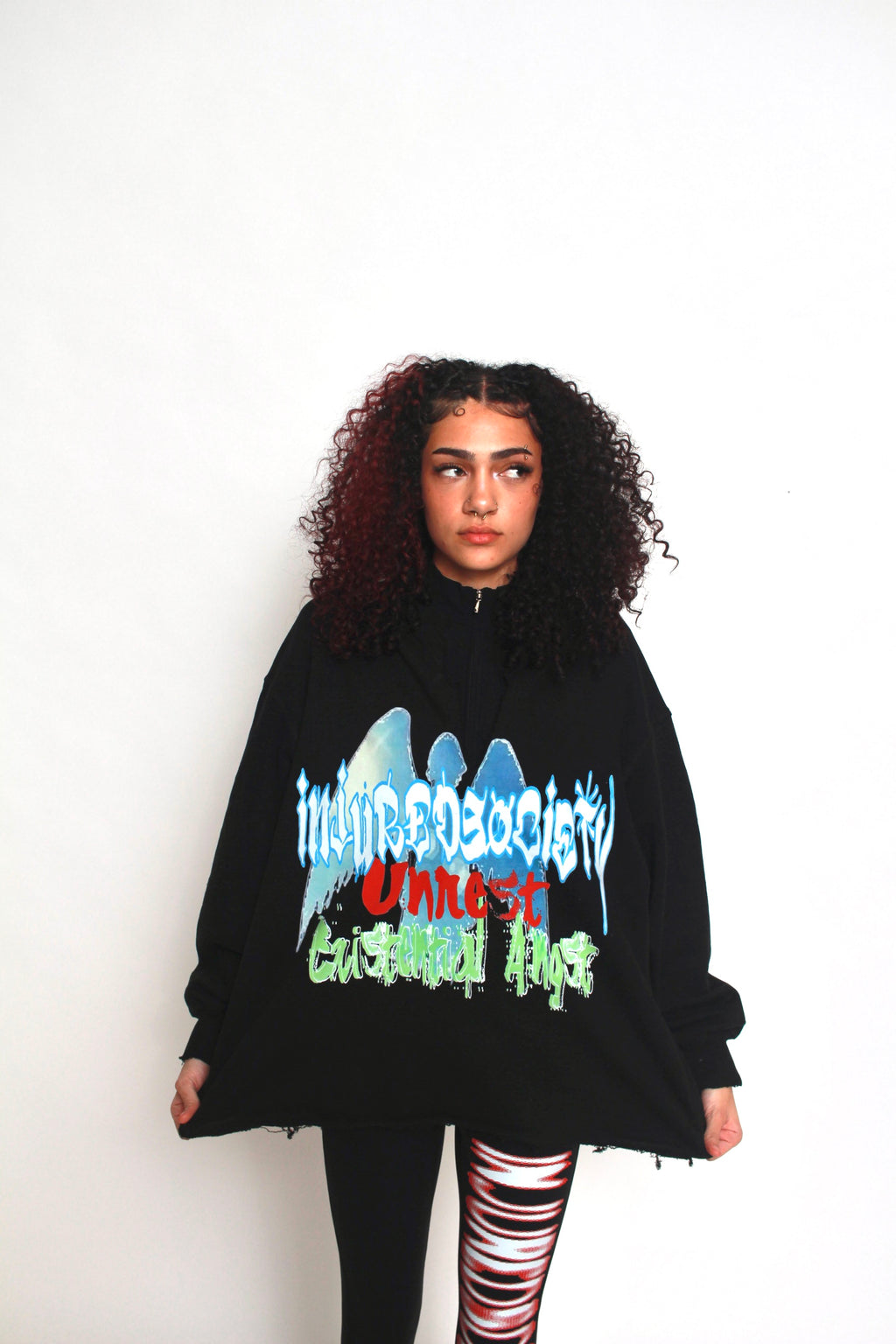 EXISTS mock neck sweatshirt